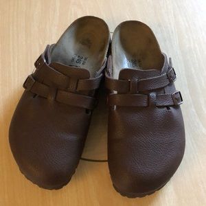 like new birkenstock clogs